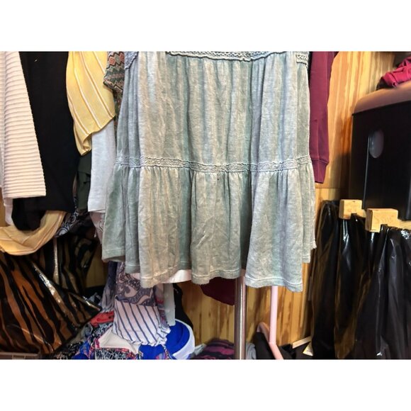 KNOX ROSE Size L 3/4 Sleeveless Knit Blouse Green Eyelet Embroidered Boho - Picture 2 of 9